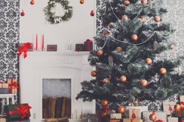 istock Christmas decorated tree in modern interior, holiday concept 843573956