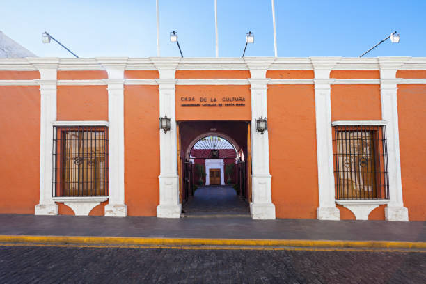 museo santuarios andinos - sanctuaries fotografías e imágenes de stock