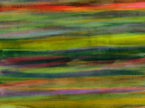 Sfondo con pennellate orizzontali di colore nei toni del verde, arancio e viola photo
