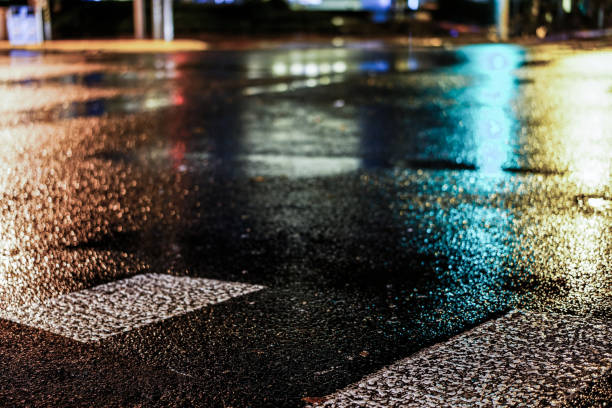 istock Rainy night in the big city 843748378