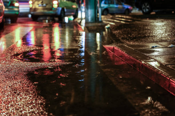 istock Rainy night in the big city 843768058