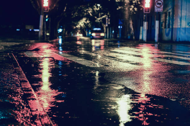 istock Rainy night in the big city 843771558