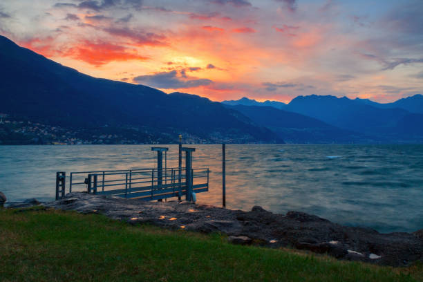 istock Sunset on the beautiful Lake Como 843794498