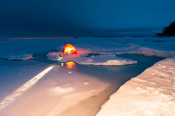 istock Winter Lake Huron in Dusk 843823902