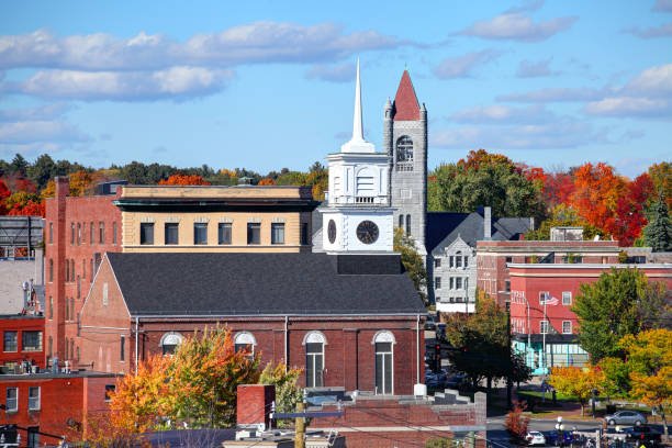 Autumn in Nashua, New Hampshire Nashua is a city in Hillsborough County, New Hampshire, United States. nashua new hampshire stock pictures, royalty-free photos & images