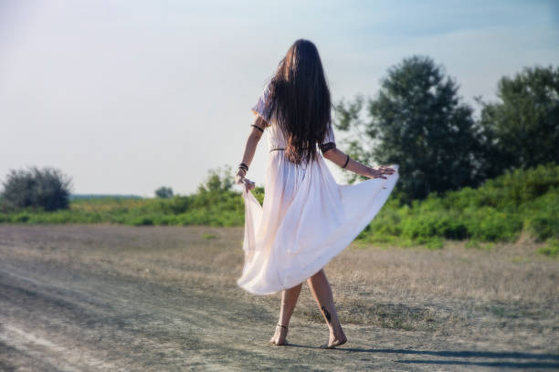 istock Gypsy woman on the road 843889354