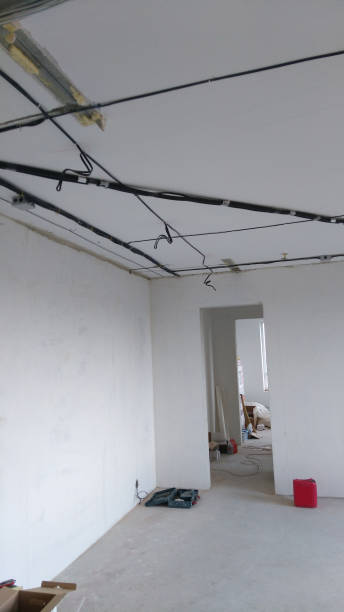 istock Finishing work in the apartment 843931302