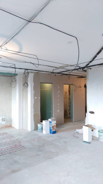 istock Finishing work in the apartment 843931318