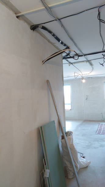 istock Finishing work in the apartment 843931332