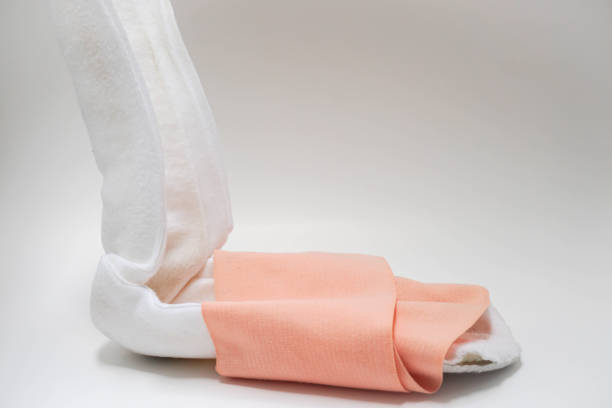istock isolated leg splint wrapped by bandage for injury release 843972628