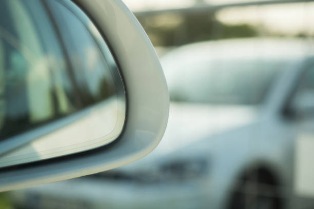 istock Looking into the outside mirror of a car 843999860