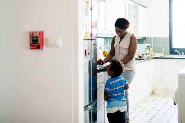 istock Single mom enjoying precious time with her child 844004726