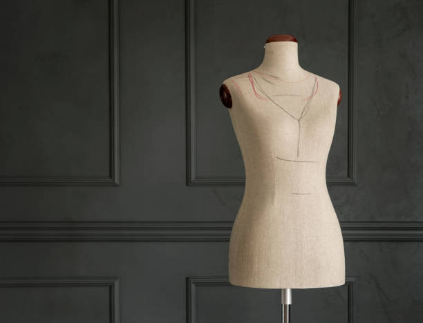 Tailor's mannequin Vintage tailor's mannequin in elegant room with copy space Dress Form stock pictures, royalty-free photos & images