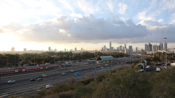 тель-авив городской пейзаж горизонт панорамный вид с воздуха - htc corporation стоковые фото и изображения