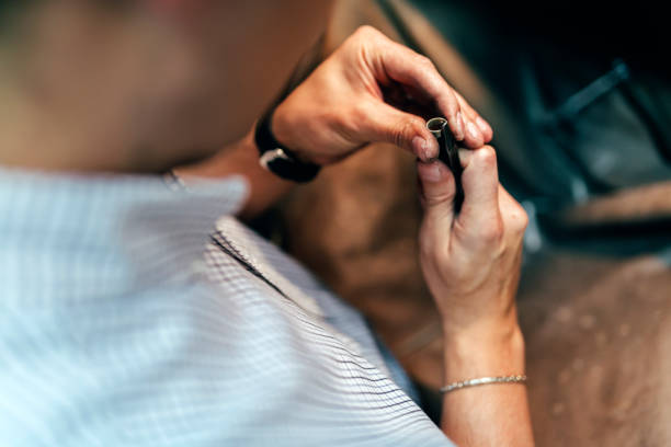 istock Jeweler creating jewelry 844092754