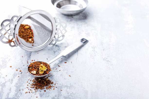 istock Background with different types of tea leaves 844117574