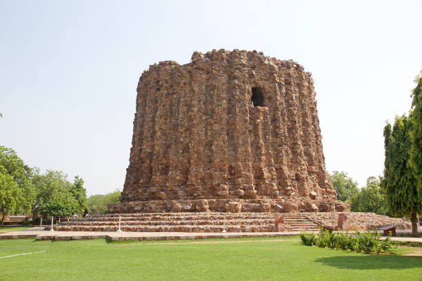 istock Alai Minar, Delhi, India 844132642