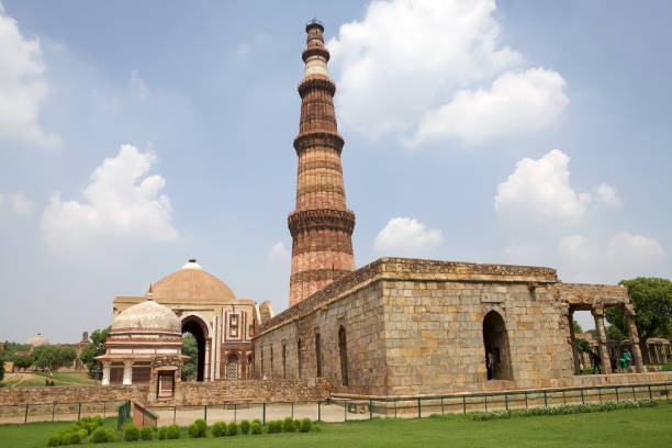 istock Qutab Minar, Delhi, India 844133636