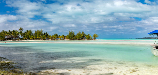 istock Aitutaki Polynesia Cook Island tropical paradise view 844135936