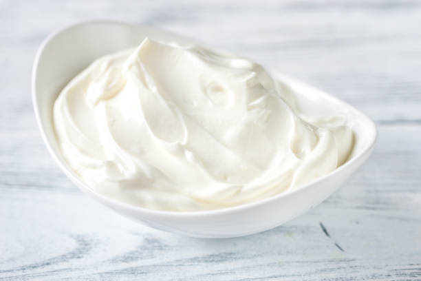 istock Bowl of Greek yogurt 844176604