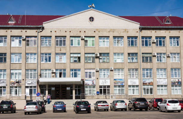 The building of City Administration in Kotlas, Arkangelskaya region, Russia Kotlas, Arkangelskaya region, Russia - August 16, 2017: The building of City Administration in Kotlas, Arkangelskaya region, Russia kotlas stock pictures, royalty-free photos & images