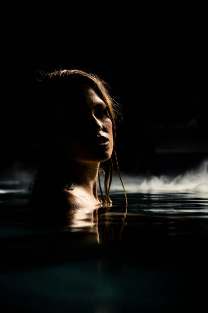 istock Siren of the Night 844333528