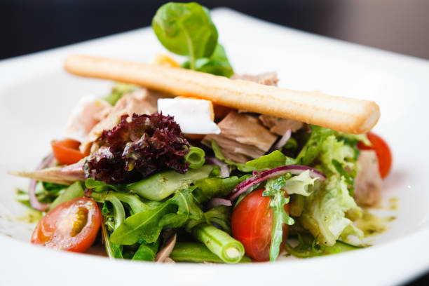 istock Salad nicoise with tuna 844389522