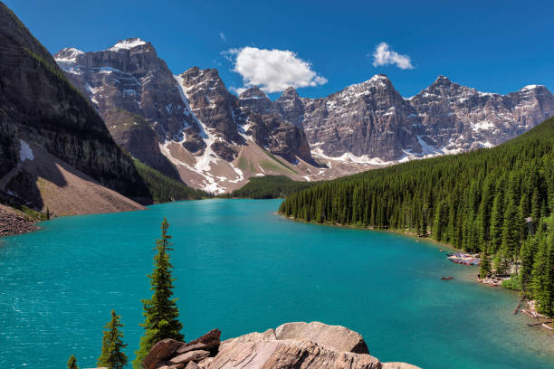 istock Moraine Lake, Canadian Rockies 844416768