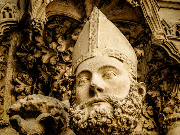 istock Cathedral of Reims 844589226