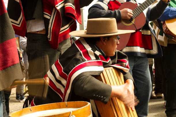 celebraciones del día de la independencia de chile - chilean ethnicity fotografías e imágenes de stock