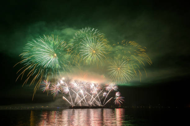 istock fireworks at sea inlet 844720156