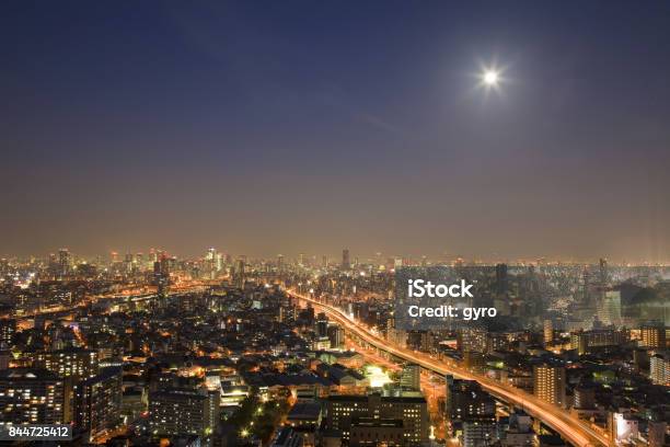 大阪西区と中央区の夜景 - アジア大陸のストックフォトや画像を多数ご用意 - アジア大陸, イルミネーション, オフィスビル