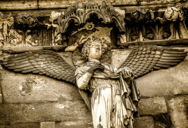 istock Cathedral of Reims 844726116