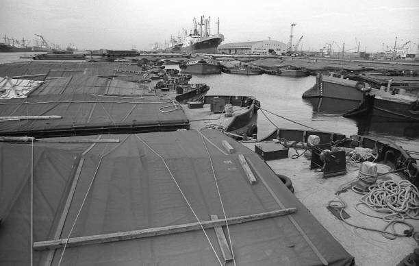istock Yokohama-honmoku Pier 844772556