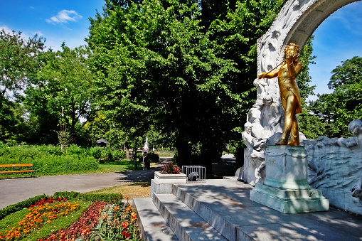 Monument of the Waltz King Johann Strauss II (Johann Strauss Jr.), an Austrian composer of light music, particularly dance music and operettas, Stadtpark (City Park), Vienna (Wien), Austria (Osterreich)