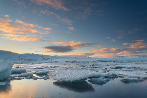 istock Ices in Jokulsarlon, Iceland 845001436