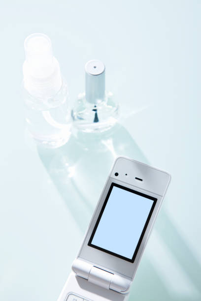 istock Cosmetic products and mobile phones 845006104