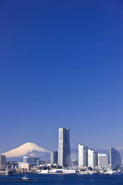 istock Minato Mirai 21 buildings and Mt Fuji 845066924
