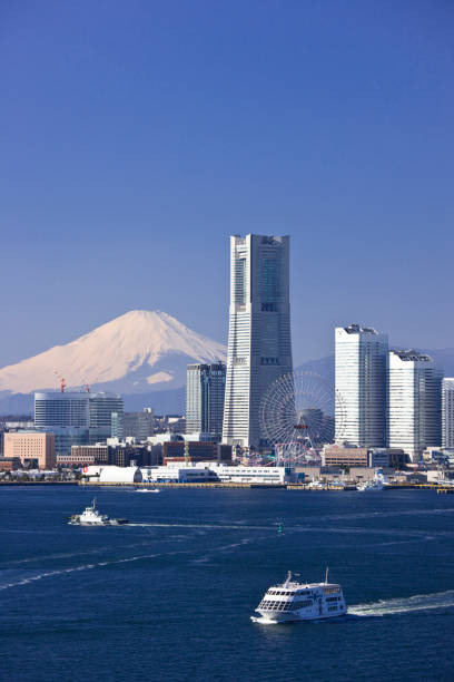 istock Minato Mirai 21 buildings and Mt Fuji 845066970