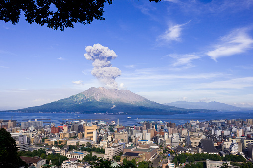 Sakura-jima plumes to raise and Kagoshima City