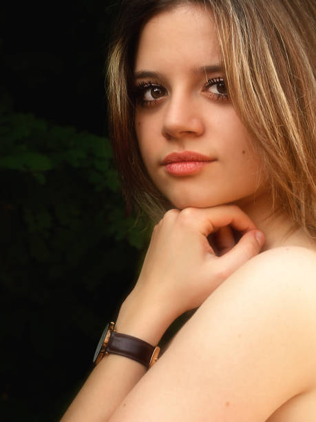 istock American plan of model that lood at camera 845085420