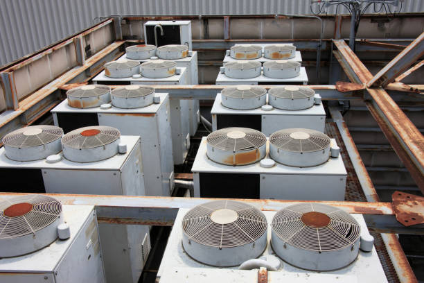 istock Roof-top outdoor unit 845104484