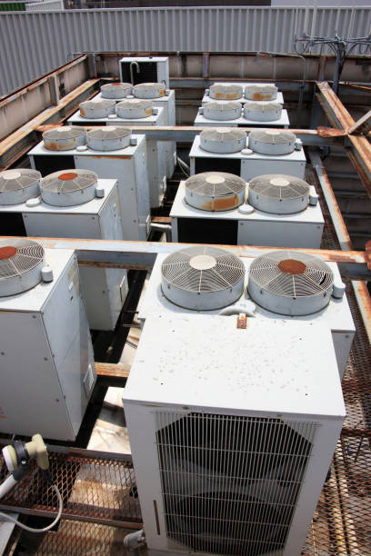 istock Roof-top outdoor unit 845105204