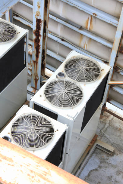 istock Roof-top outdoor unit 845105884