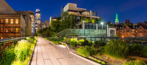 high line o zmierzchu, panoramiczny widok. chelsea. manhattan (nowy jork) - chelsea new york zdjęcia i obrazy z banku zdjęć