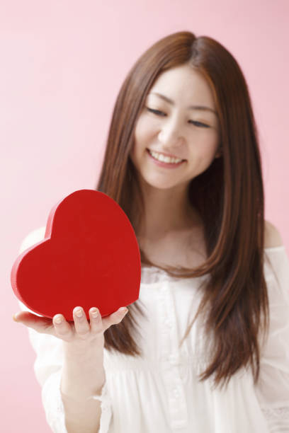 istock Women with heart package 845175960