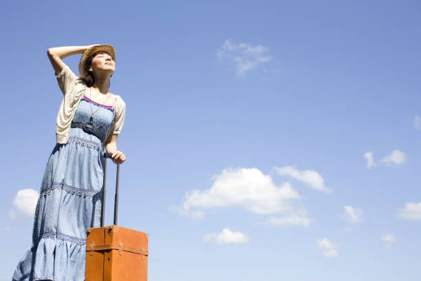 istock Woman with carry bag 845195178