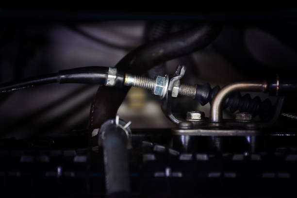 the throttle cable of the engine. - throttle imagens e fotografias de stock