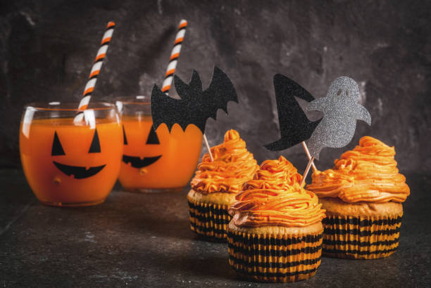 istock Funny cupcakes for Halloween 845325958