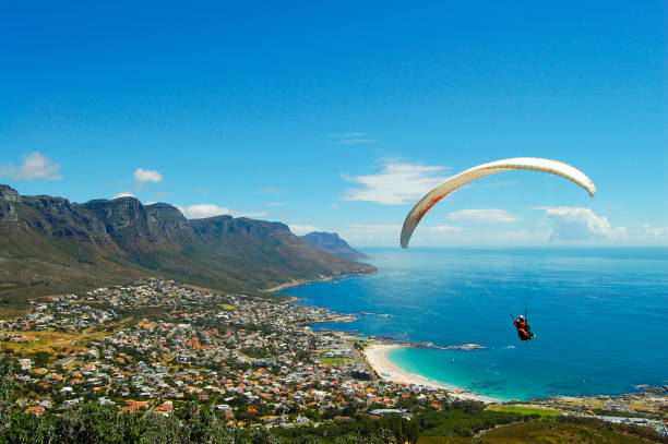 패러글라이딩-케이프 타운-남아 프리 카 공화국 - paragliding 뉴스 사진 이미지